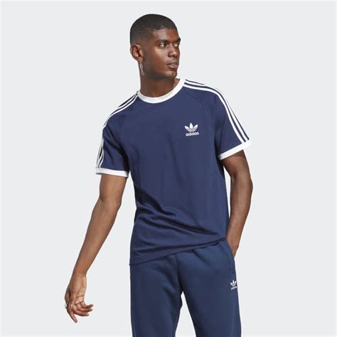 adidas 3 stripes shirt blauw|adicolor classics 3 stripes.